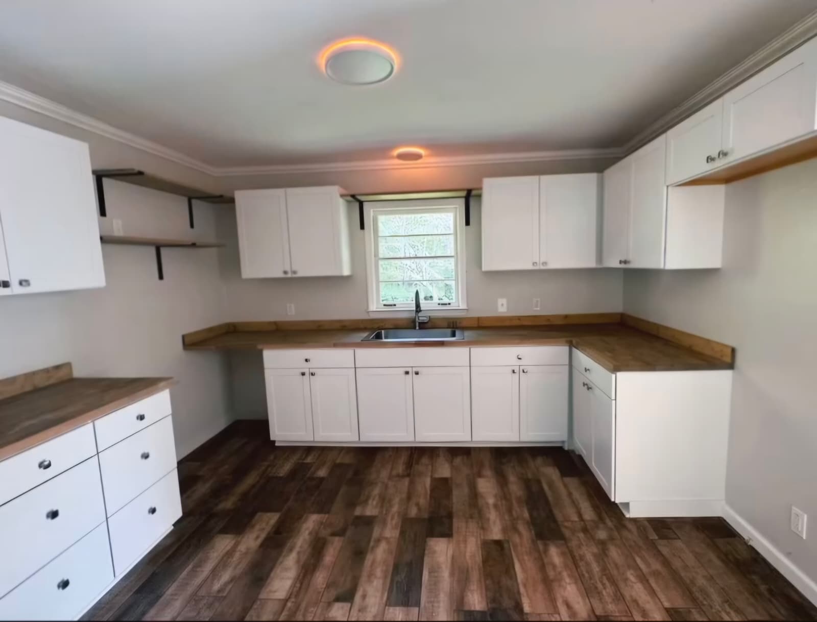 Kitchen Remodeling - after project photograph